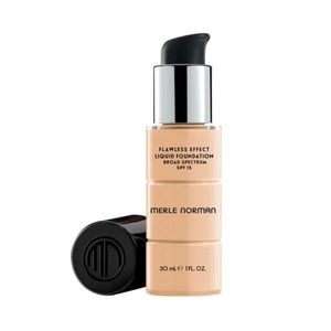 Flawless Effect liquid makeup